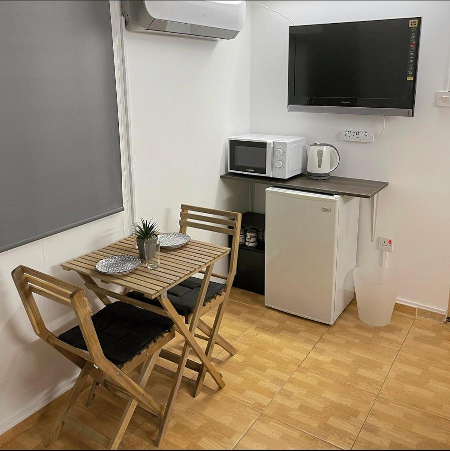 Comfortable, Modern Studio Apartment Protaras Extérieur photo